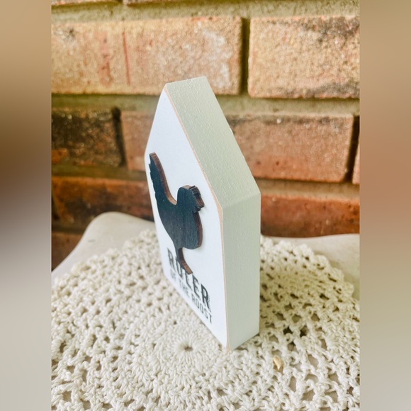 *Ruler of the Roost Wooden House Shaped Shelf Sitter - Picture 5 of 14